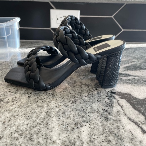 Dolce Vita heels - Picture 3 of 9